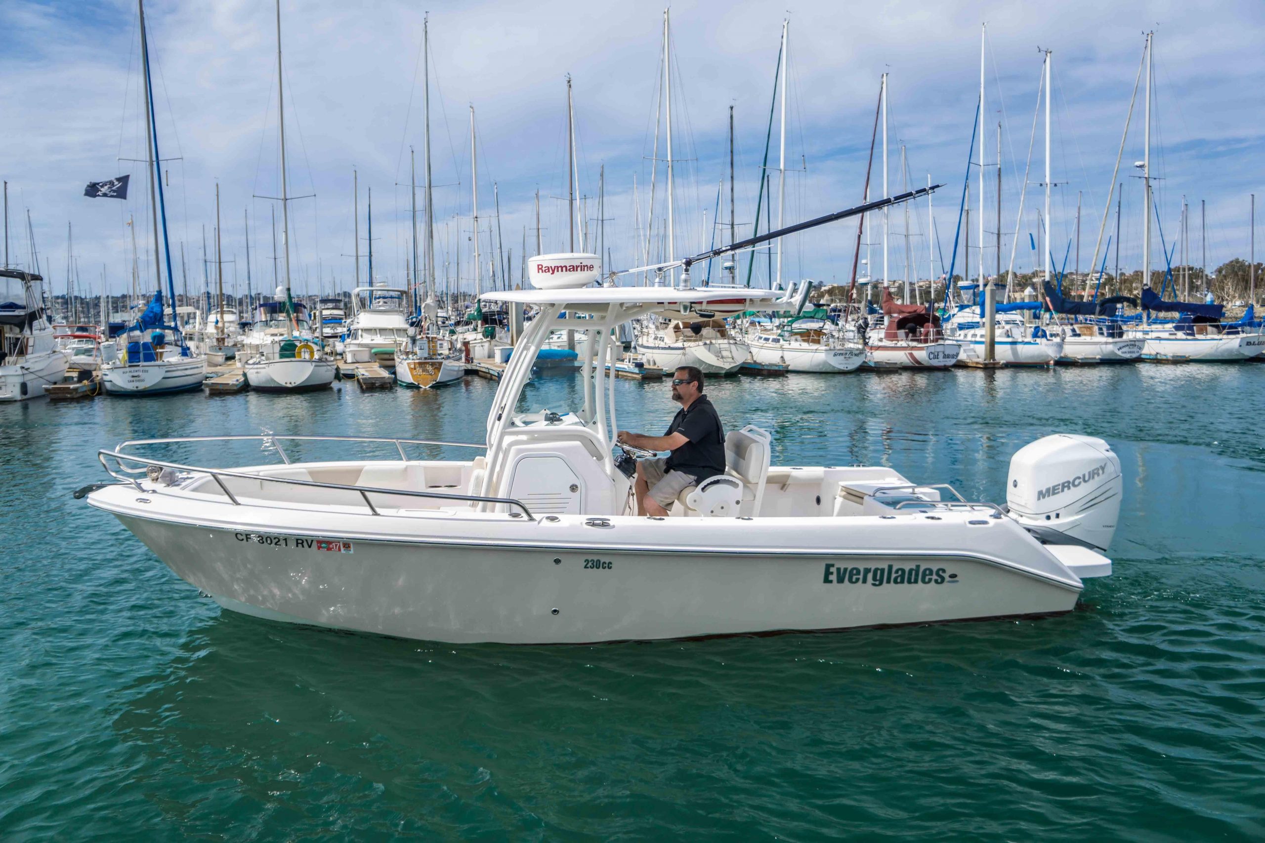  is a Everglades 230 Center Console Yacht For Sale in San Diego-0