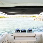 Boston Whaler 345 Conquest Engines