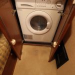 Cabo 48 Flybridge Clothes Washer