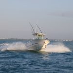 Boston Whaler 250 Outrage RUnning