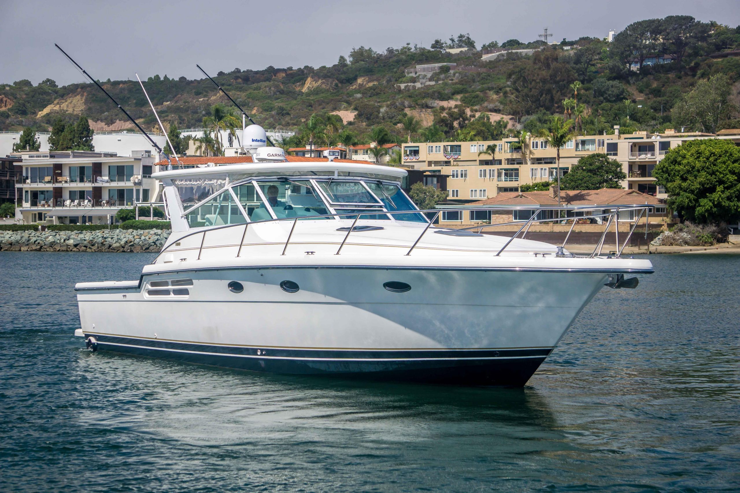 tiara yacht for sale california