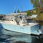  is a Regulator 28 Yacht For Sale in Seattle-2