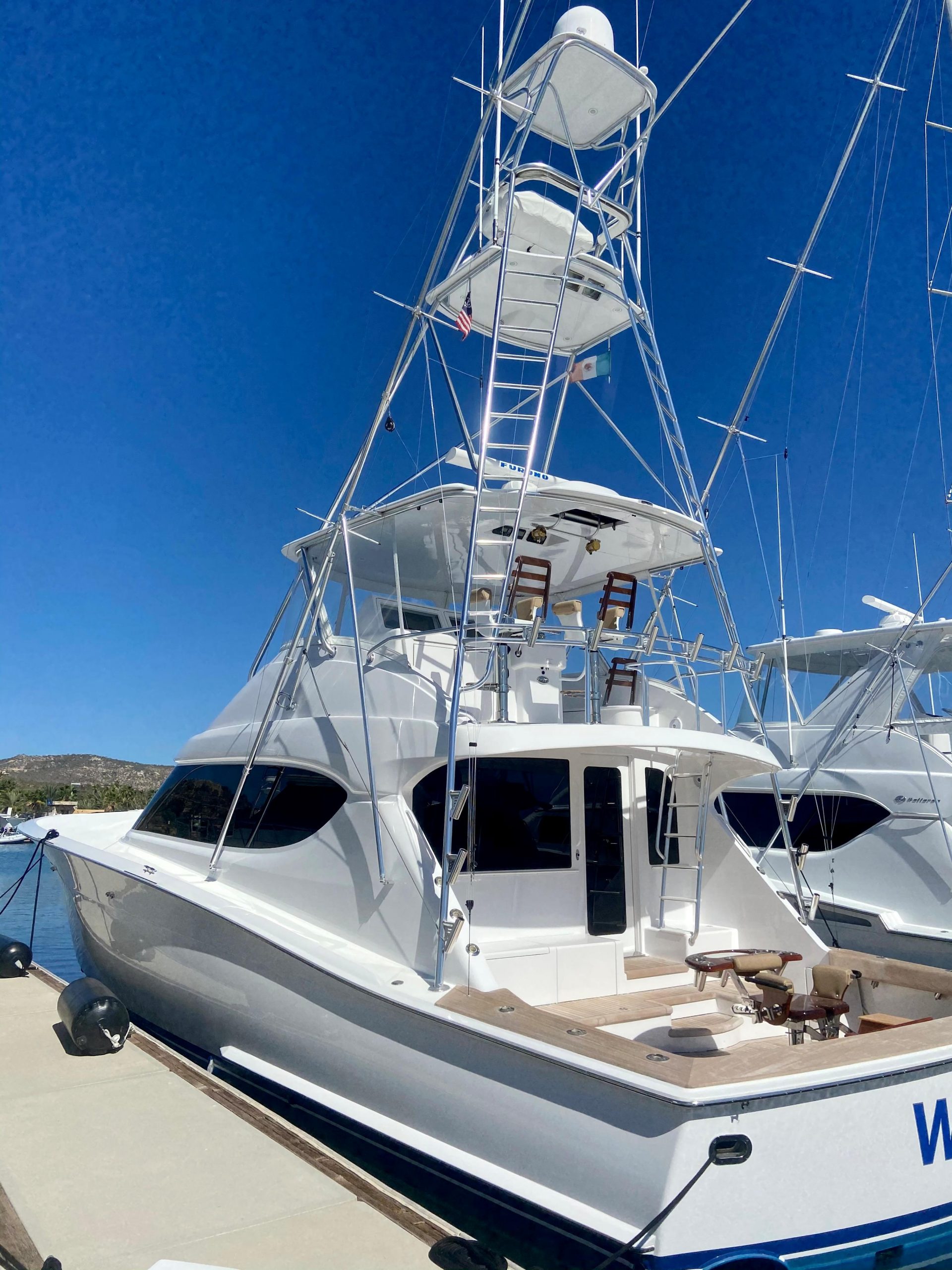 WIRED is a Hatteras 60 Convertible Yacht For Sale in San Jose Del Cabo-0