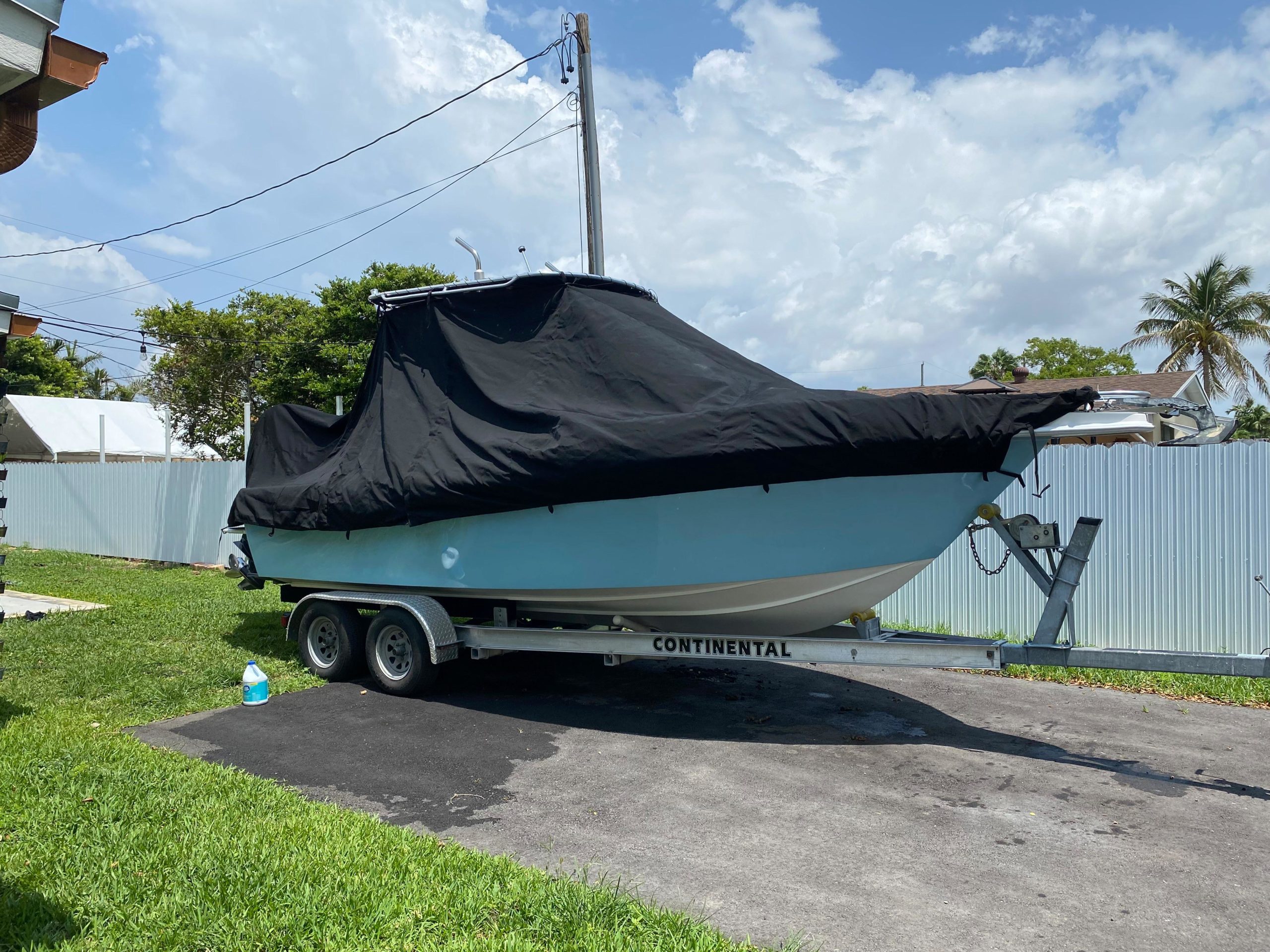  is a Renegade 25 Open Fisherman Yacht For Sale in Miami-0