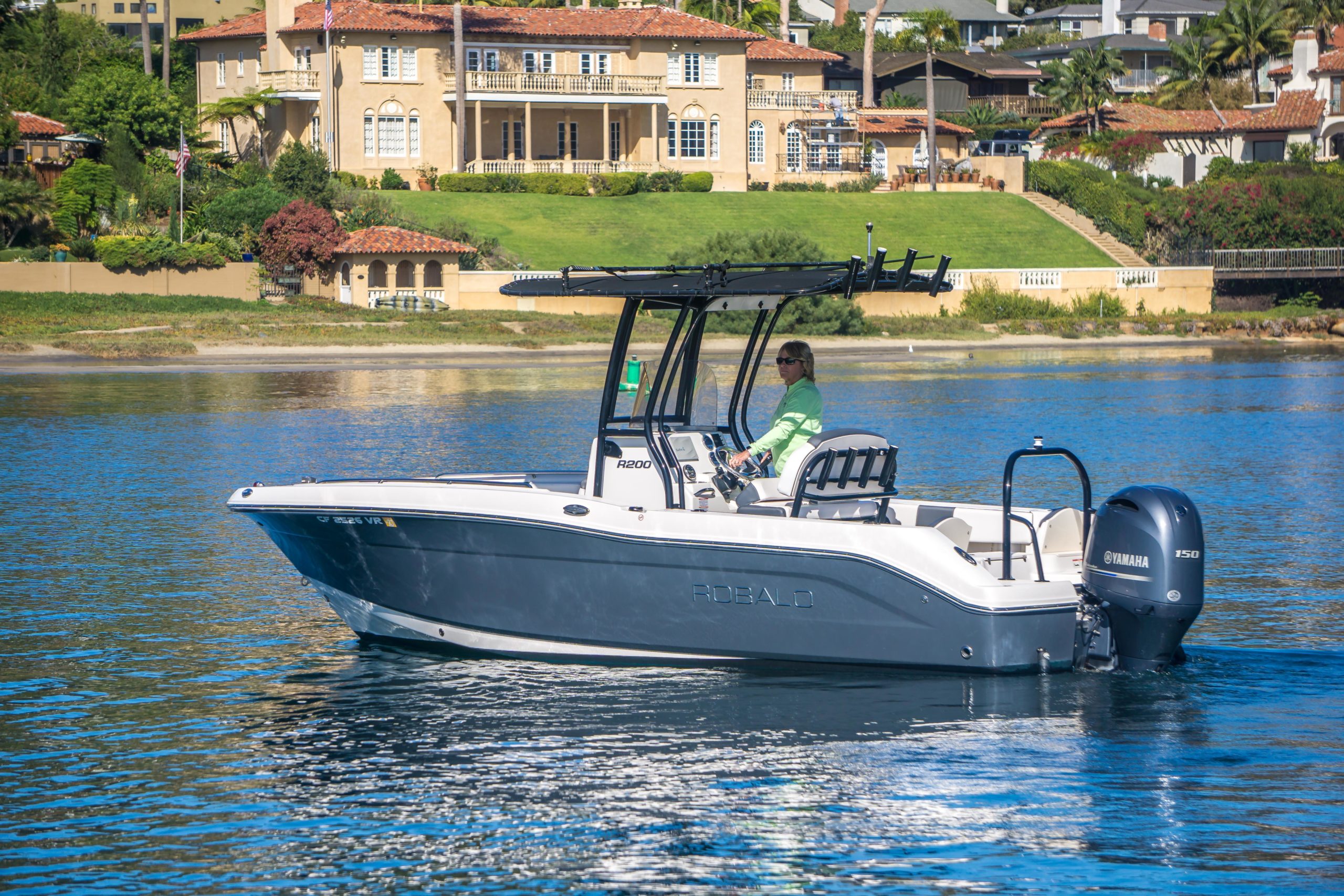  is a Robalo R 200 Center Console Yacht For Sale in San Diego-0