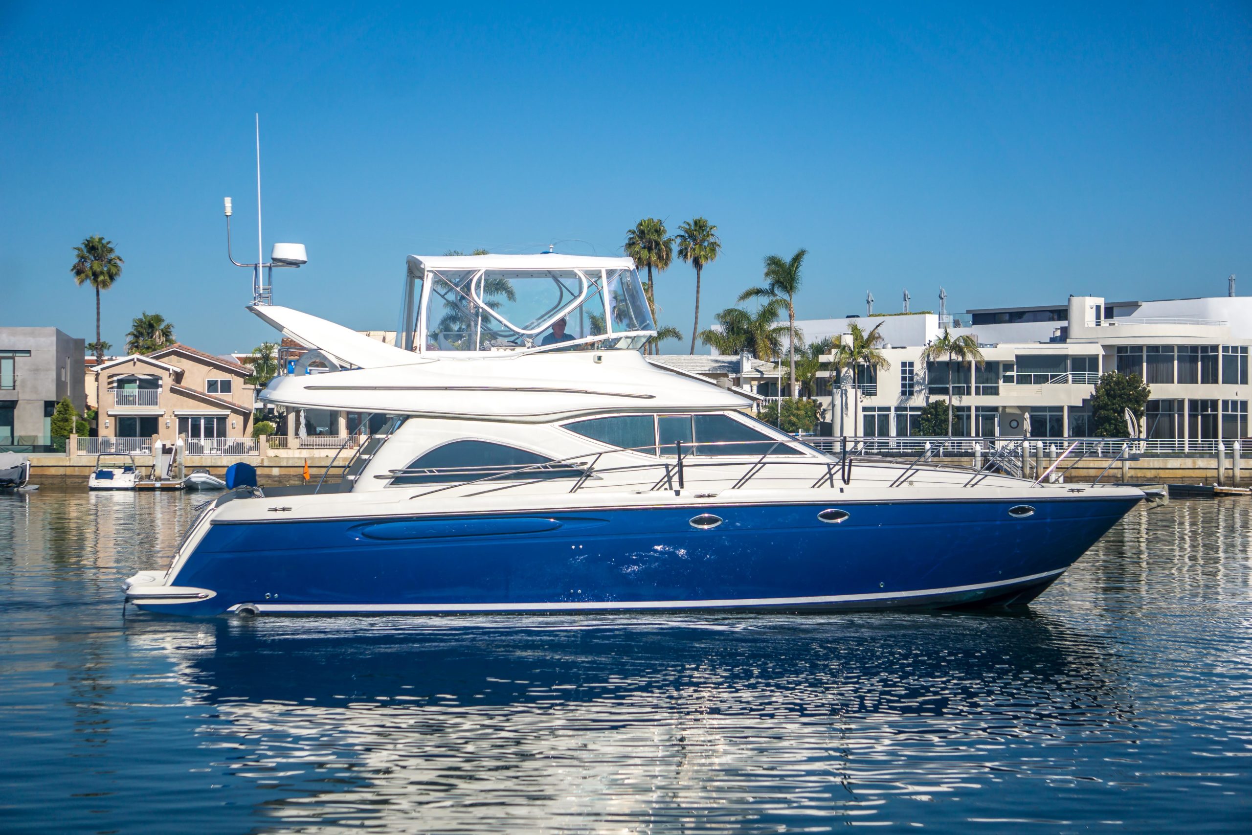  is a Maxum 4600 SCB Yacht For Sale in San Diego-0