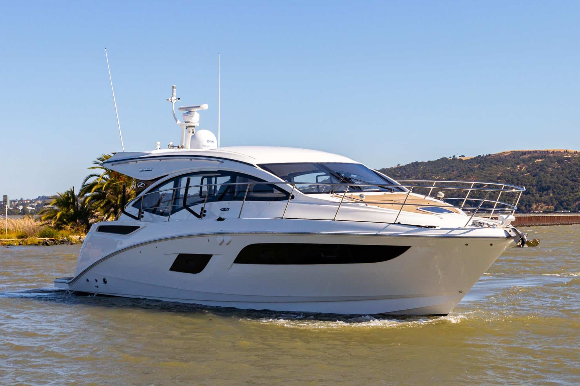 PEACE OF MIND is a Sea Ray Sundancer 400 Yacht For Sale in Isleton-0