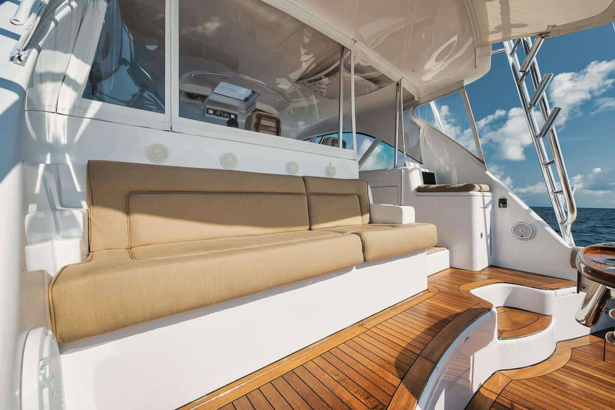 Perhaps the Best Equipped 45 Hatteras Ever - Kusler Yachts - Sport ...