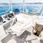 Showtime is a Tiara Yachts 3300 Flybridge Yacht For Sale in San Diego-11