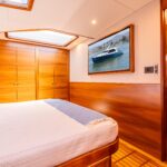 Margin is a Palm Beach Motor Yachts PB70 Yacht For Sale in Ventura-41
