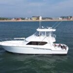  is a Hatteras 55 Convertible Yacht For Sale in San Diego-20